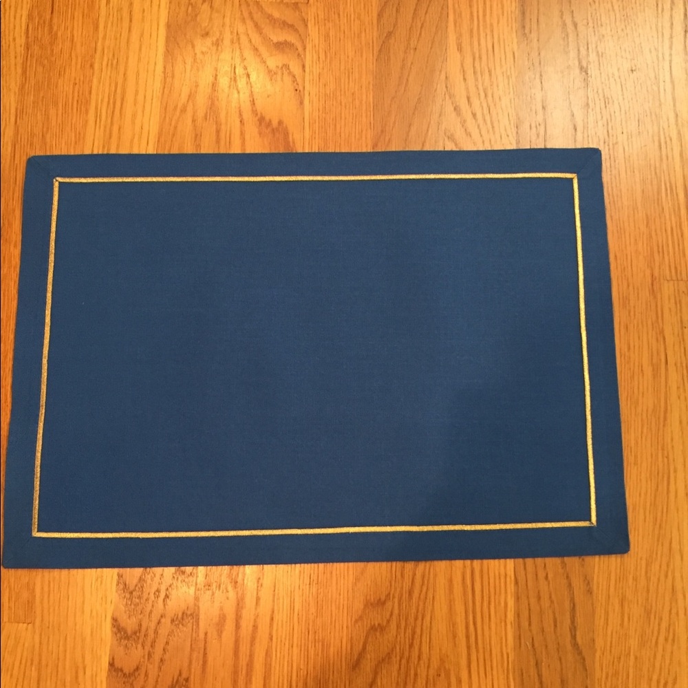 Gorgeous Brand New Placemats💙